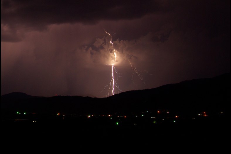 Lightning over  Oliver
